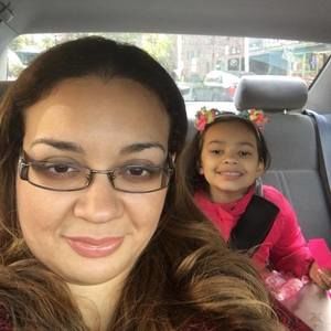 Meet your Posher, Mayra